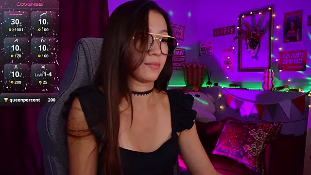 LanaBaker's Live XXX Chat