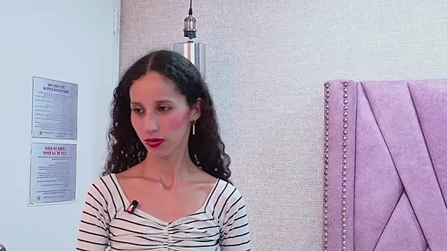 EimySanchezn Live XXX chat