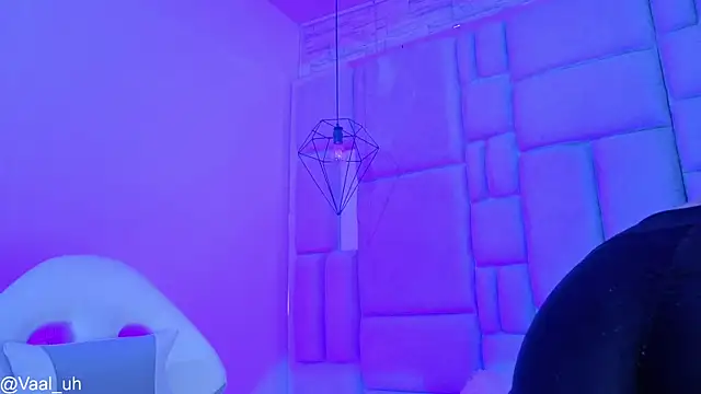Chatroom XXX en direct de Valuh_Blake