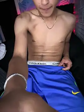 Czat XXX na żywo – Boyxcock7