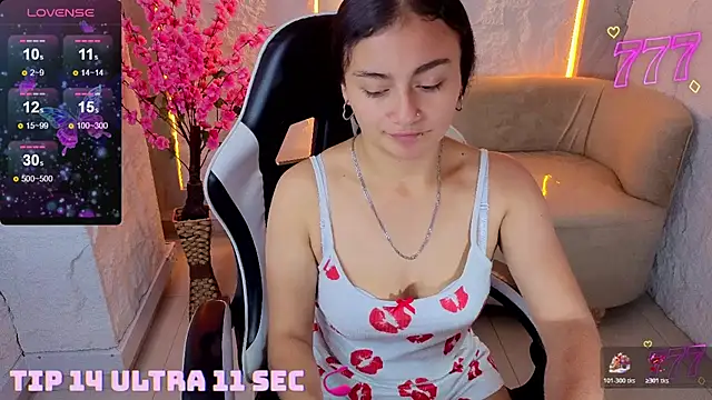 Chat +18 de Sweet_Morita_Tx ao vivo