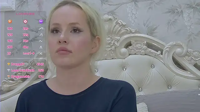 EllieFrosty_ XXX чат на живо