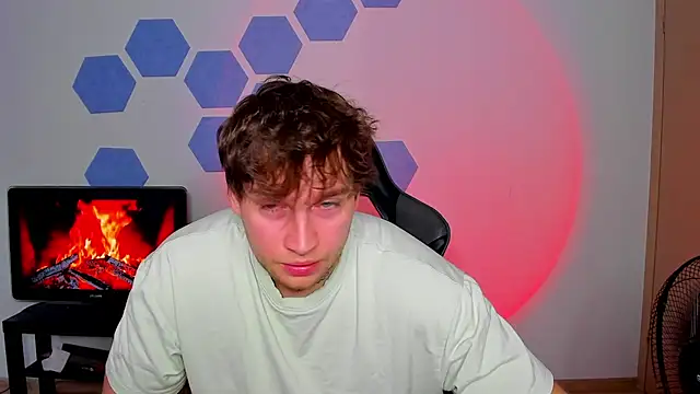 Chris_Tyson XXX чат на живо