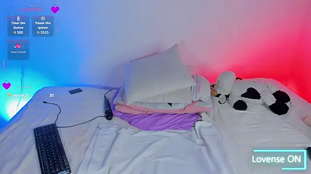 Czat XXX na żywo – Milee_baby01