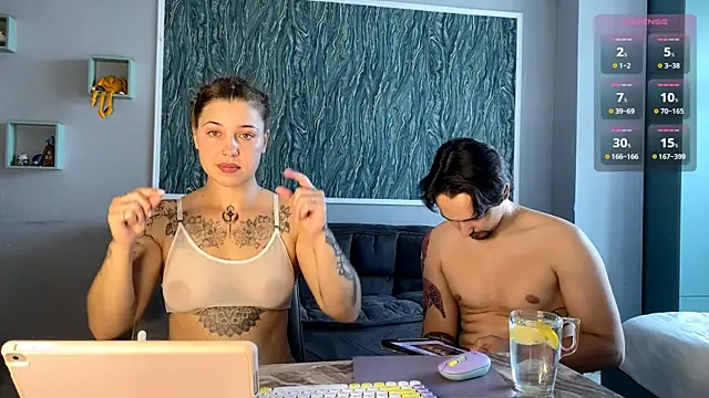 Miley_and_Michael Chat XXX in diretta