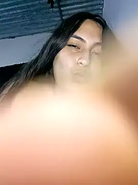 Chat +18 de xandra252 ao vivo