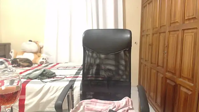 Venus_cat_'s Live XXX Chat