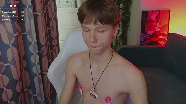 Онлайн чат XXX cuMte_boy