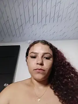 Mommy-Hot Chat XXX live