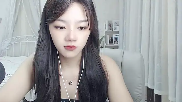 Romy-sweet's Live XXX Chat