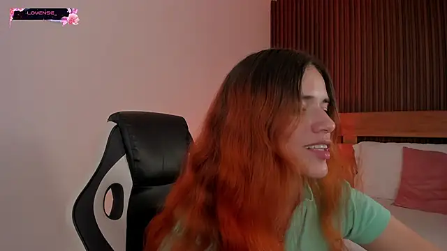 alliss_ginger_'s Live XXX Chat