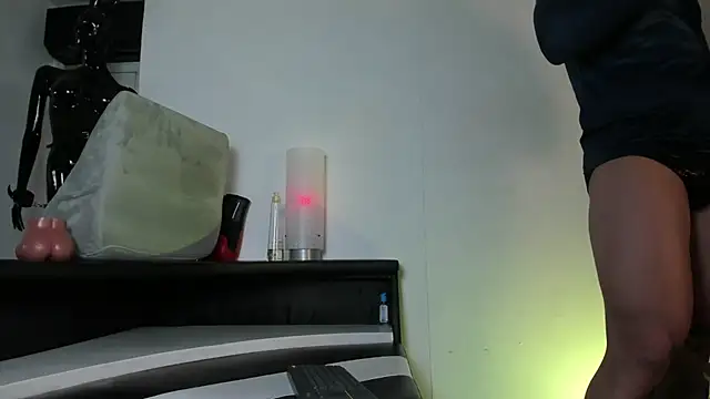 CRISTHIAN_WOLF1's Live XXX Chat