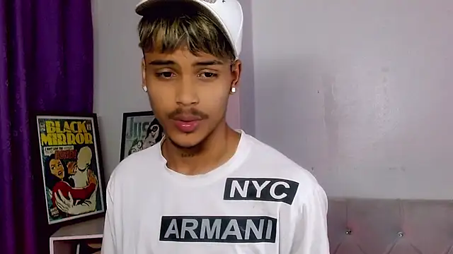 Chat XXX ao vivo de Angel_foxc13