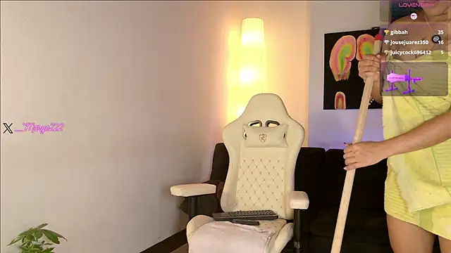Chat +18 de Maryybellax ao vivo