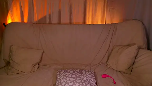 CindySparkl élő XXX-chatje