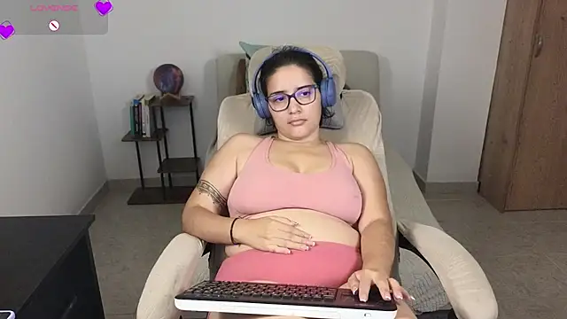 blue__moon_'s Live XXX Chat
