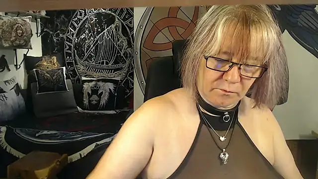 TittenMichelle's Live XXX Chat