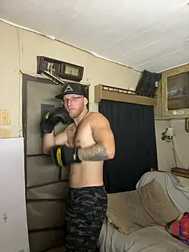 Pokazy przed kamerką – dilf_96