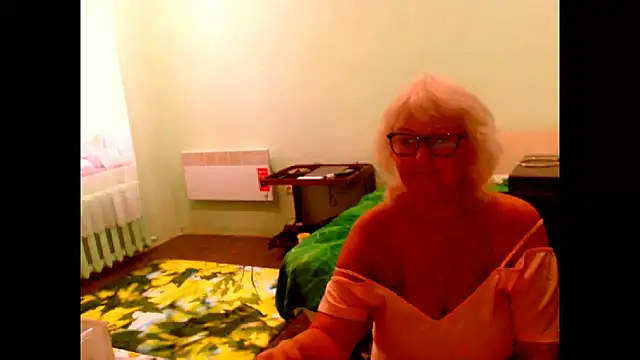 Natali7634 Adlı Modelin Canlı XXX Sohbeti