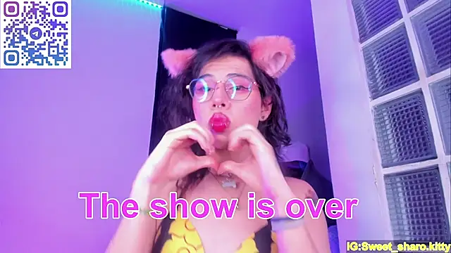 Chatroom XXX en direct de Sweet-SharoKitty
