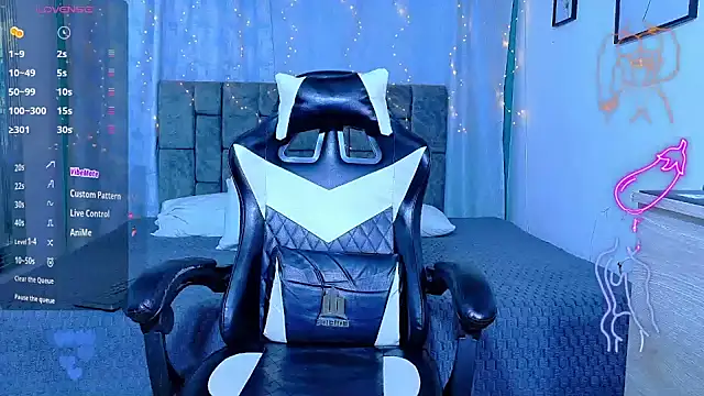 Chat +18 de NicolasTorrez ao vivo