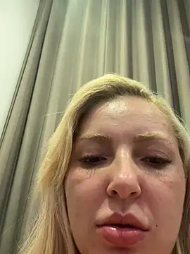 Juuhschmitt – webcam-show