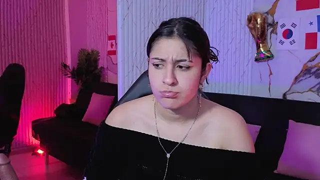 Czat XXX na żywo – Zyra_tay