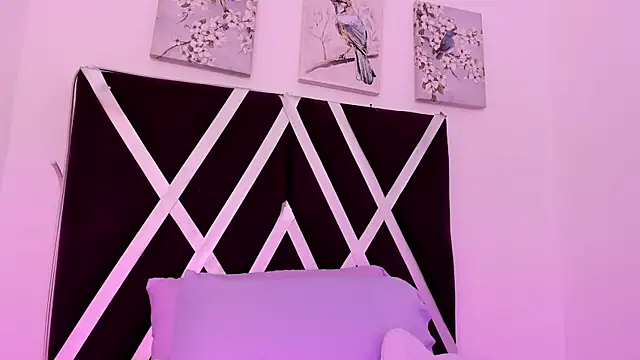 צ'אט XXX בשידור חי של ninameduxx