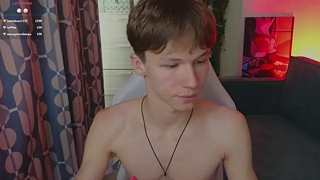 cuMte_boy élő XXX-chatje