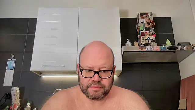 Chatroom XXX en direct de theitalianbear