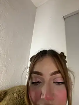 La_machi__ Adlı Modelin Canlı XXX Sohbeti