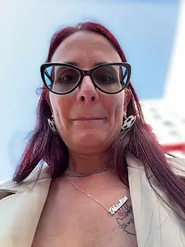 XXX chat uživo modela NataKitten