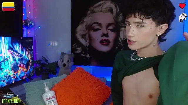 maxiy_001 XXX чат на живо