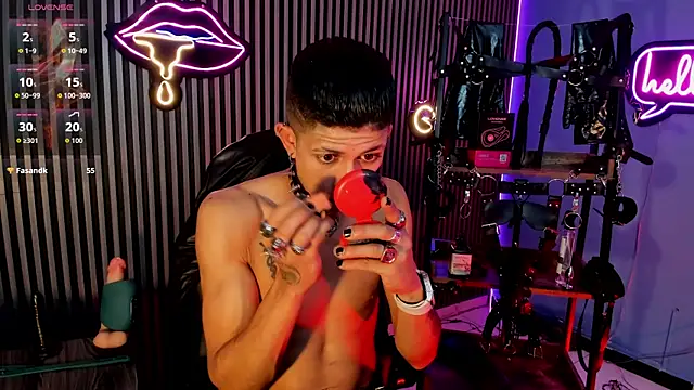 צ'אט XXX בשידור חי של Maximoking26