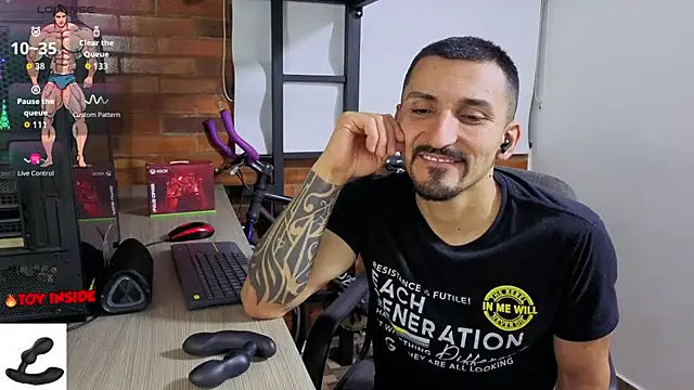 Chat XXX Live Marck_Muscle