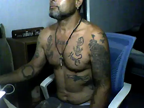 SlickDickyadown Chat XXX live