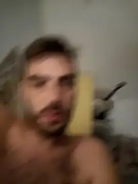 Ooou10 Show in webcam
