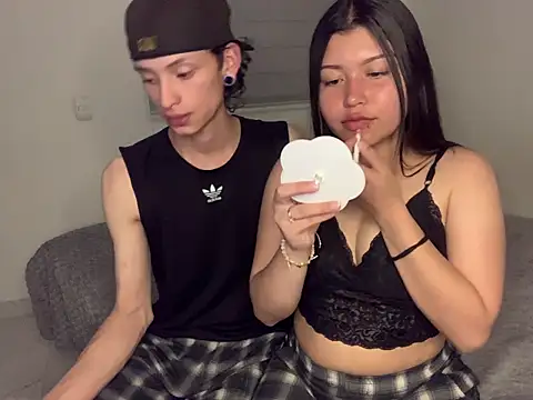 Chat +18 de Damn__Love ao vivo
