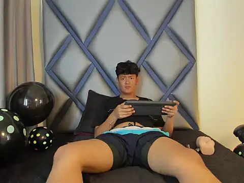 Chat XXX ao vivo de Asier_23