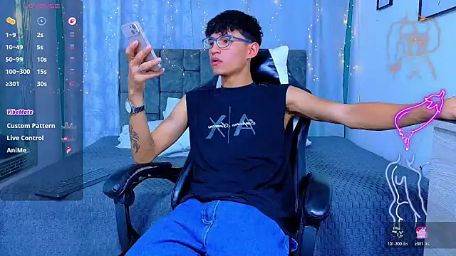 NicolasTorrez Chat XXX live