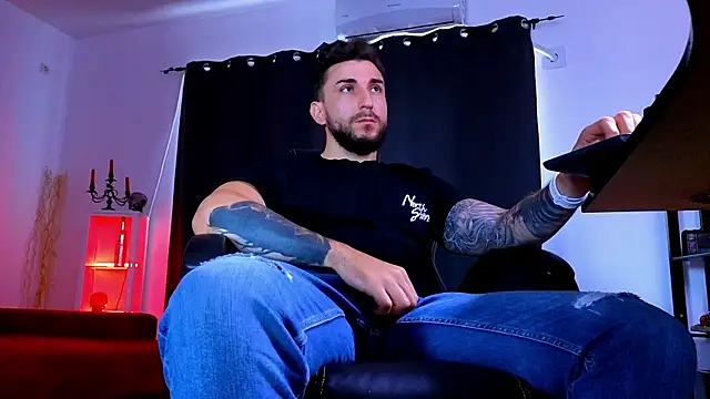 MightyAaron66 Obrolan Langsung XXX