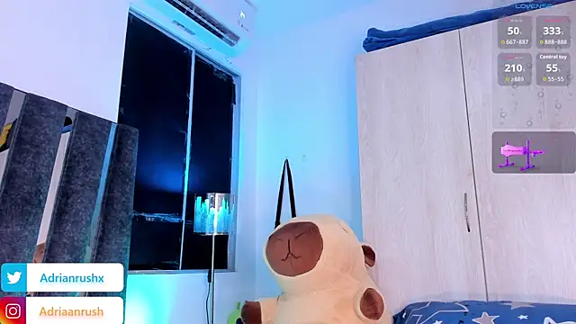 Онлайн чат XXX AdrianRushx
