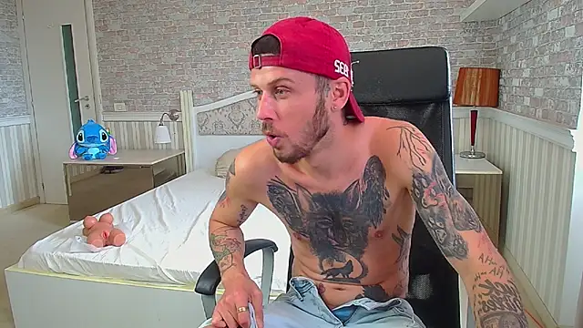JonahShaw élő XXX-chatje