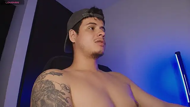BjornSteel's Live XXX Chat