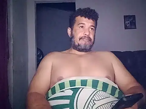 צ'אט XXX בשידור חי של tarra122