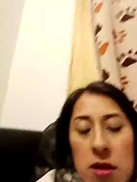 Chat XXX ao vivo de ELY_FE_