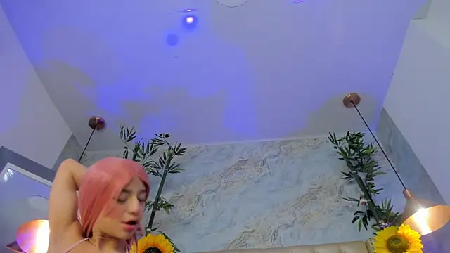LittleeJaz's Live XXX Chat