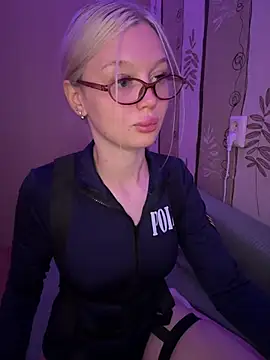 دردشة Velvet_Doll_ الجنسية المباشرة