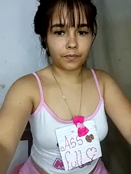 Dirtyy_Queenn Live XXX chat