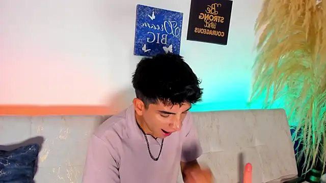Chat +18 de Vincent_Kane ao vivo